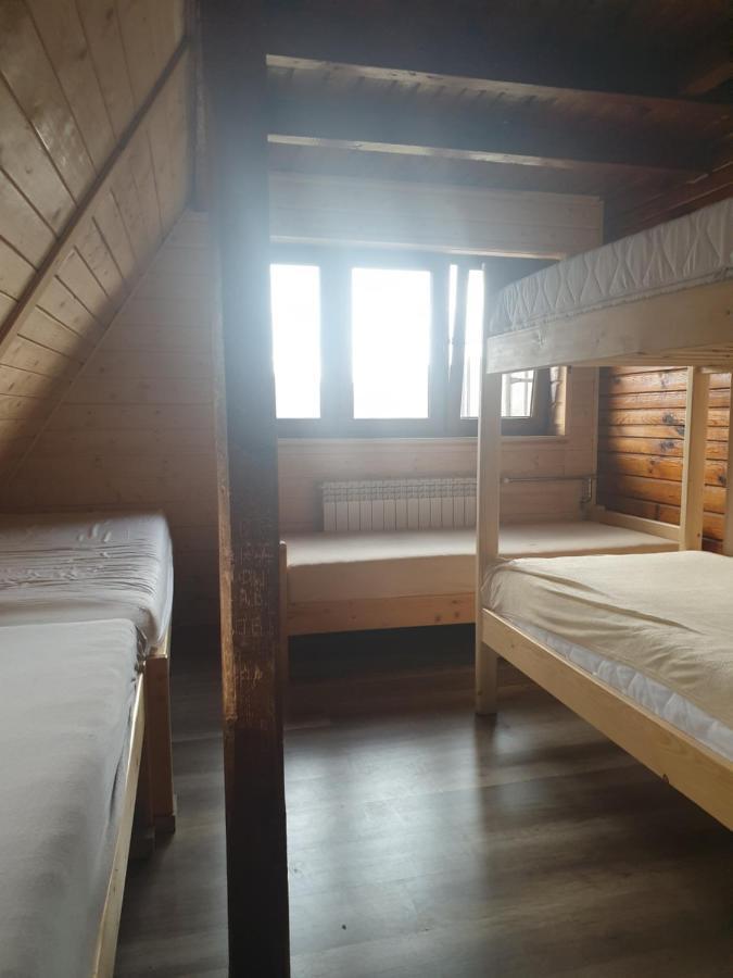 Albergue Bacówka PTTK Jaworzec Wetlina Exterior foto